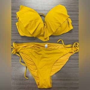 4 for $25 💛 La Vie en Rose Aqua Bikini Set 💛 - Medium